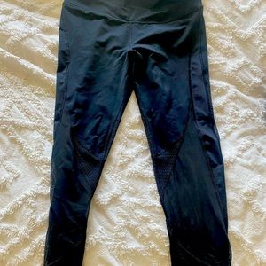 Victoria’s Secret yoga pants